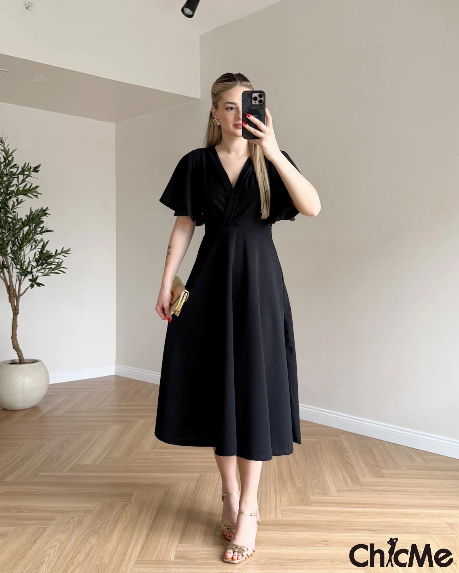 Robe Midi Cache-Cœur Élégante – فستان ميدي يجمع بين الأناقة والراحة