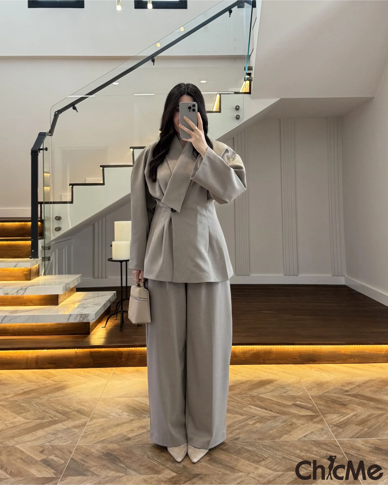 Ensemble féminin élégant à deux pièces – إطلالة أنيقة وجذابة تناسب كل مناسبة